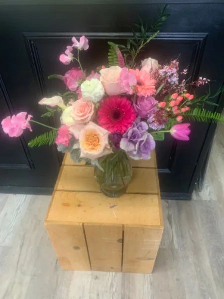 Spring Fling Mix of beautiful blooms
