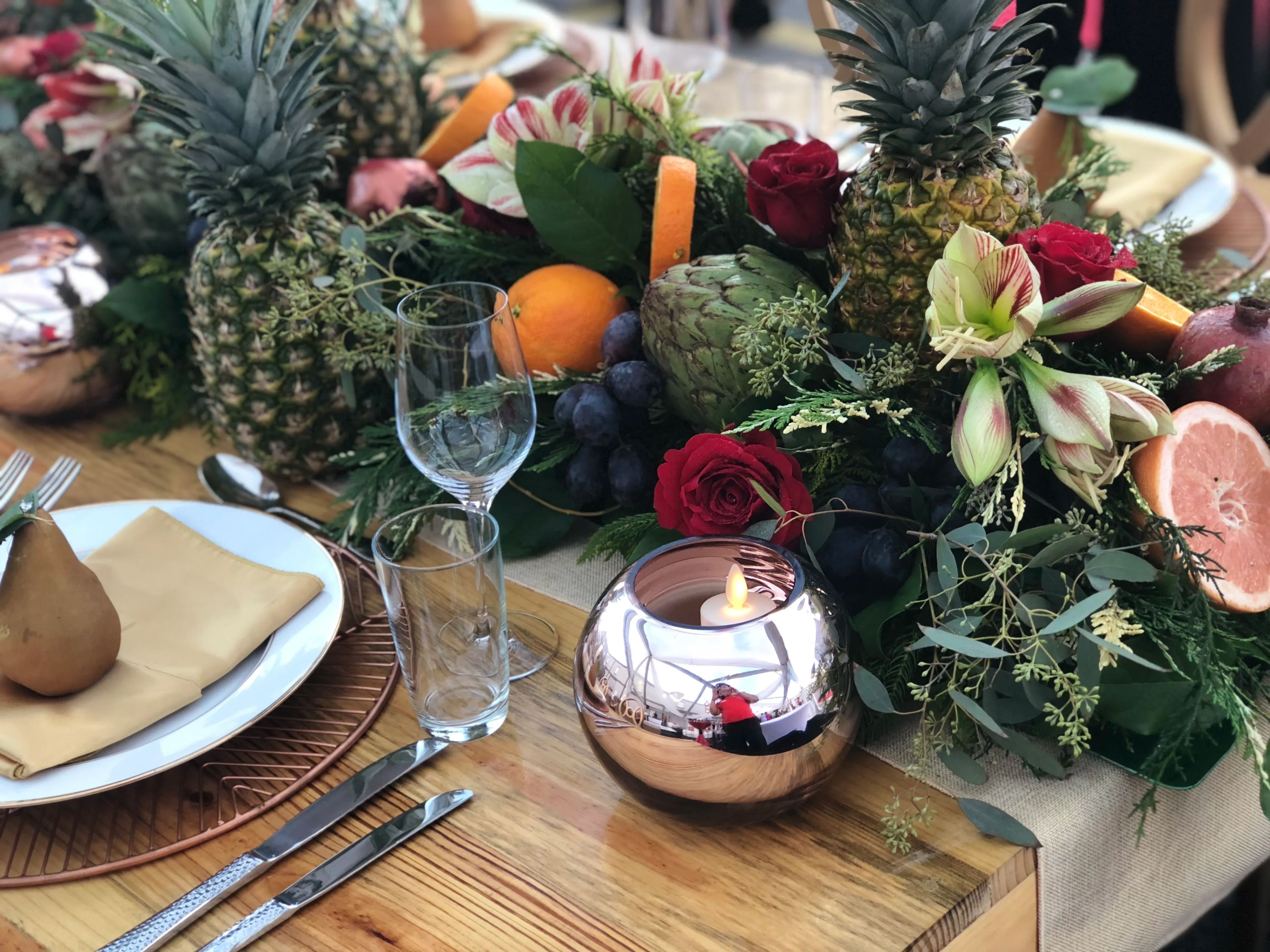 Holiday Table Floral Styling