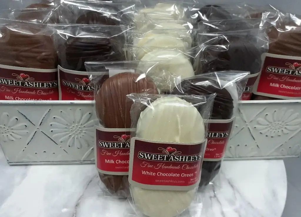 Sweet Ashley's Chocolate Covered Oreo Cookies - 2pk