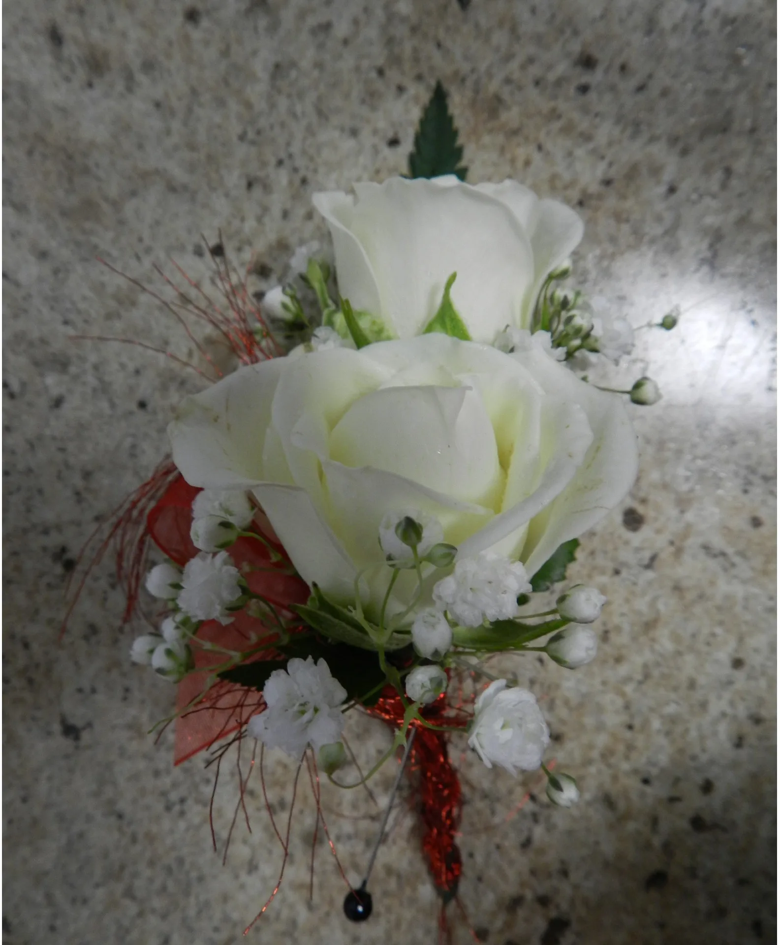 2 sweetheart rose Prom Bout 2 sweetheart rose Prom Bout