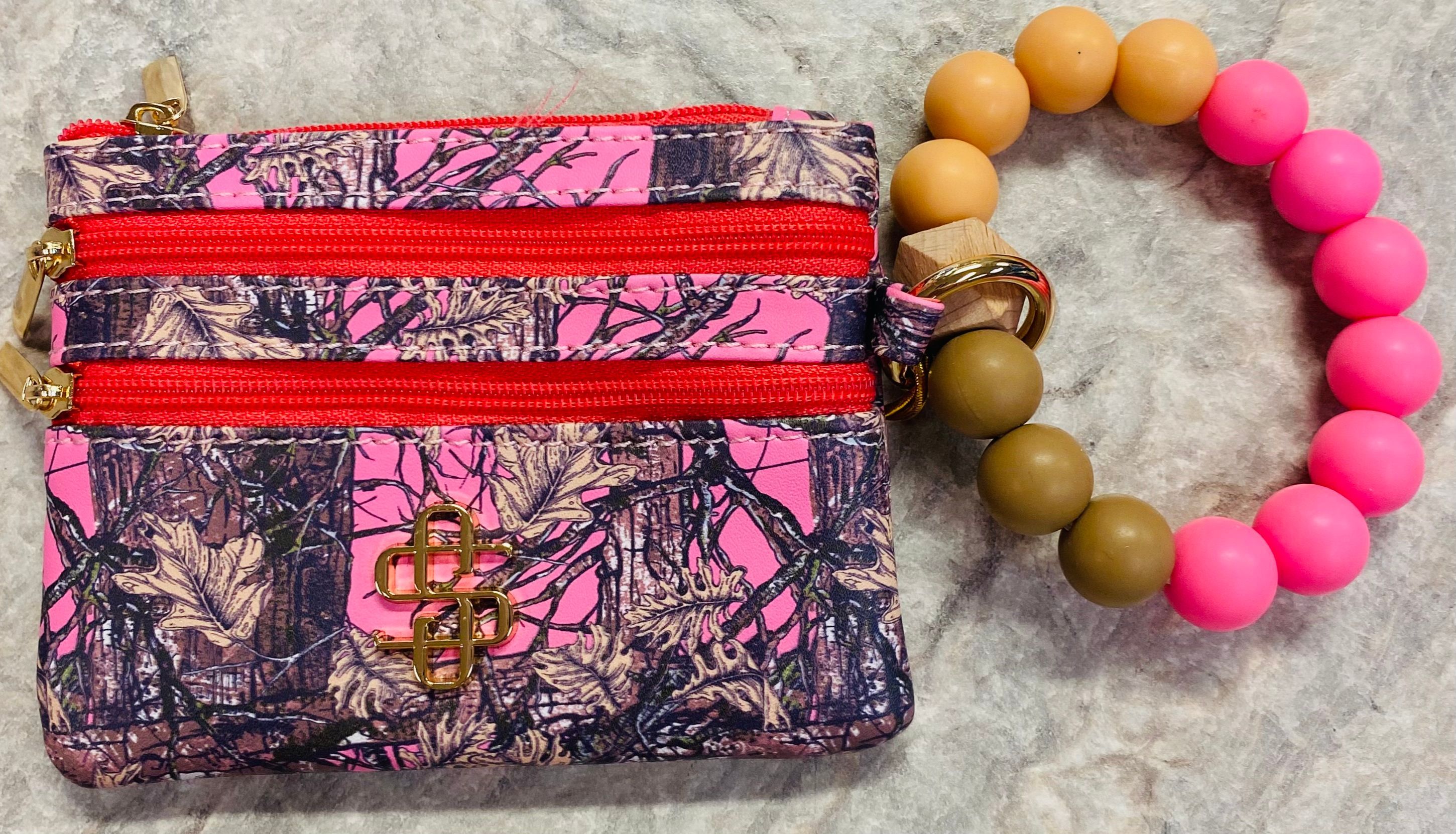 Simply Southern Camouflage Beaded Bracelet Keychain Wallet