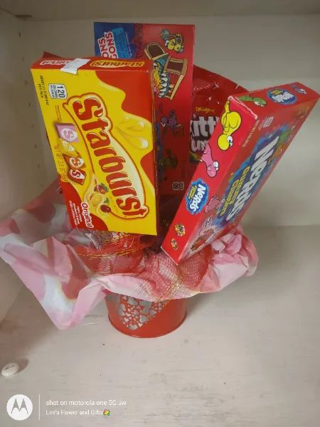 candy bouquet big and small candies