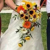 SUMMER LOVE BOUQET BRIDE BOUQUET