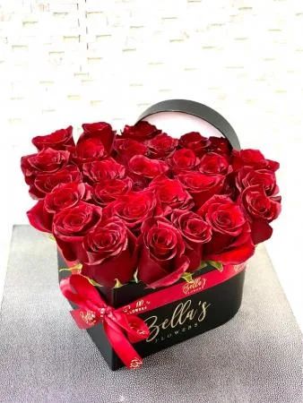 HEART SHAPED BOX FRESH-CUT ROSES