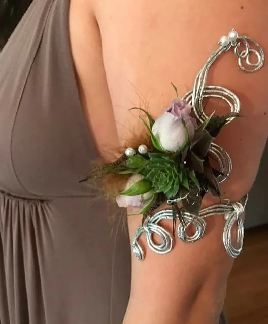 Body Flowers - Boho Corsage - Body Flowers Body Flowers - Boho Corsage - Body Flowers