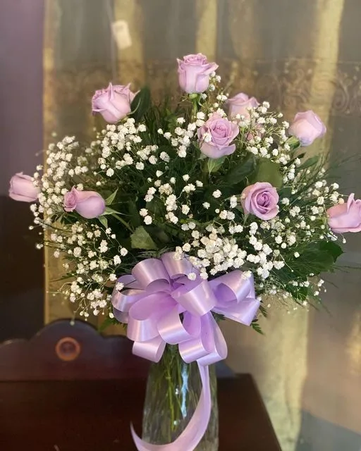 Lavender Roses dozen Lavender Roses dozen