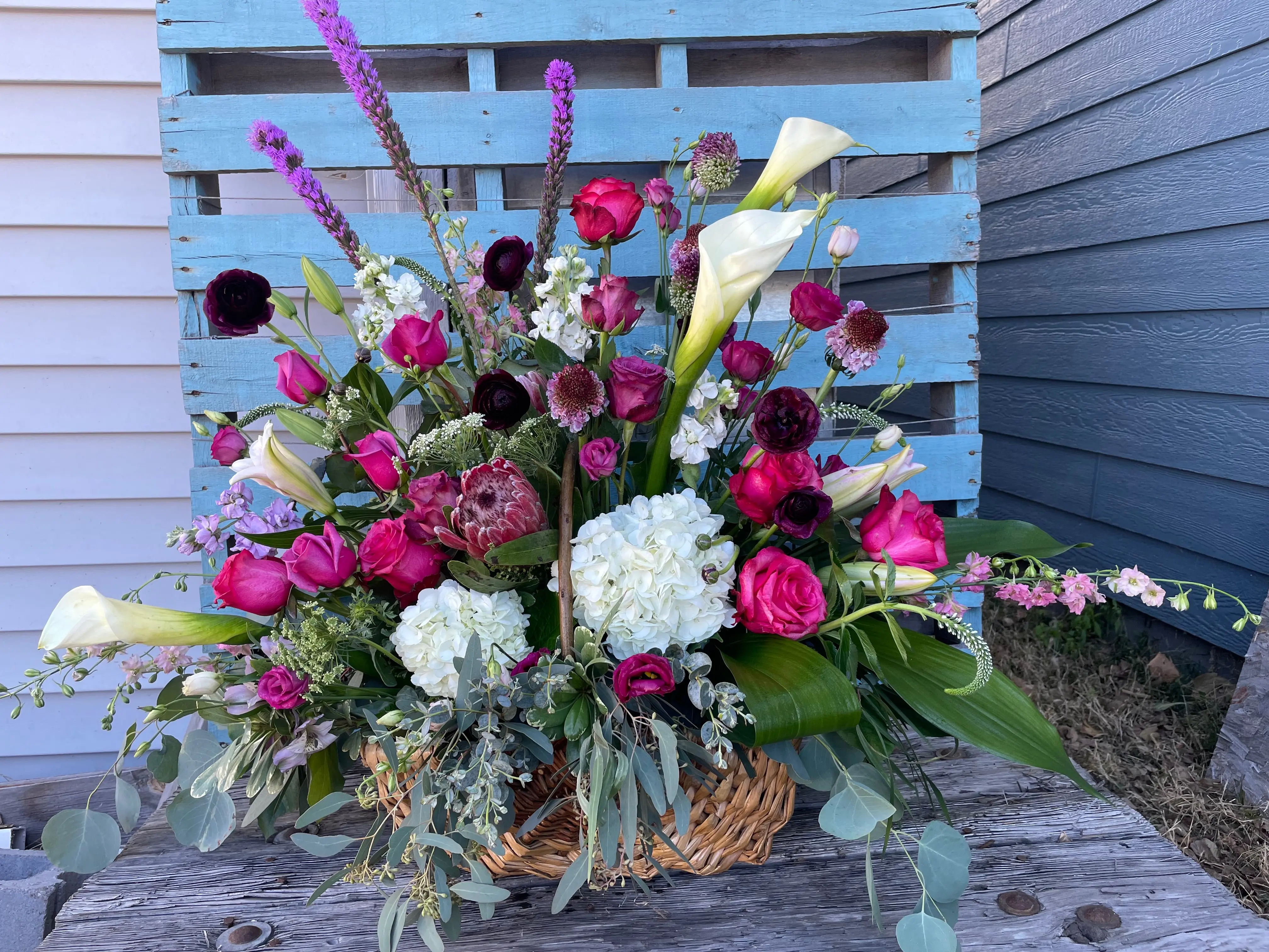 Large basket Large basket