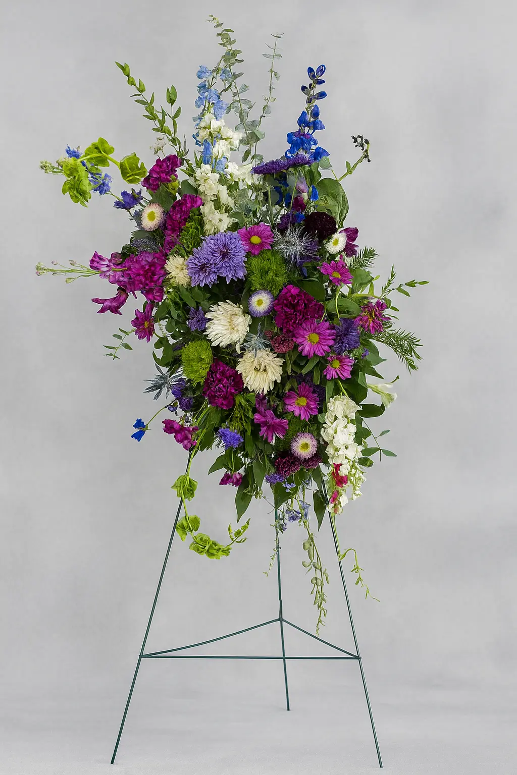 Blue purple and white easel spray Blue purple and white easel spray