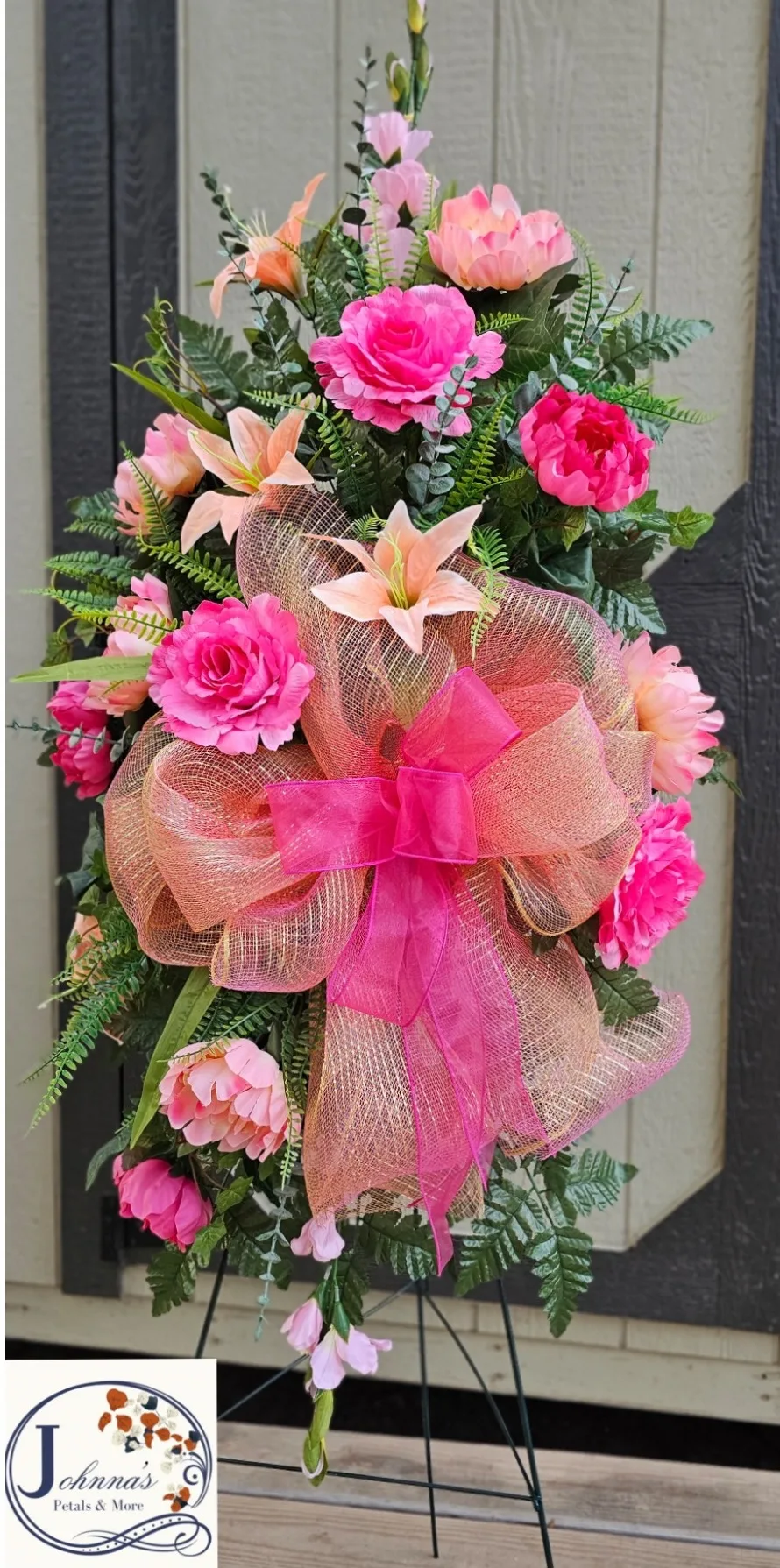 Silk Spray On Easel Silk Arrangement Silk Spray On Easel Silk Arrangement