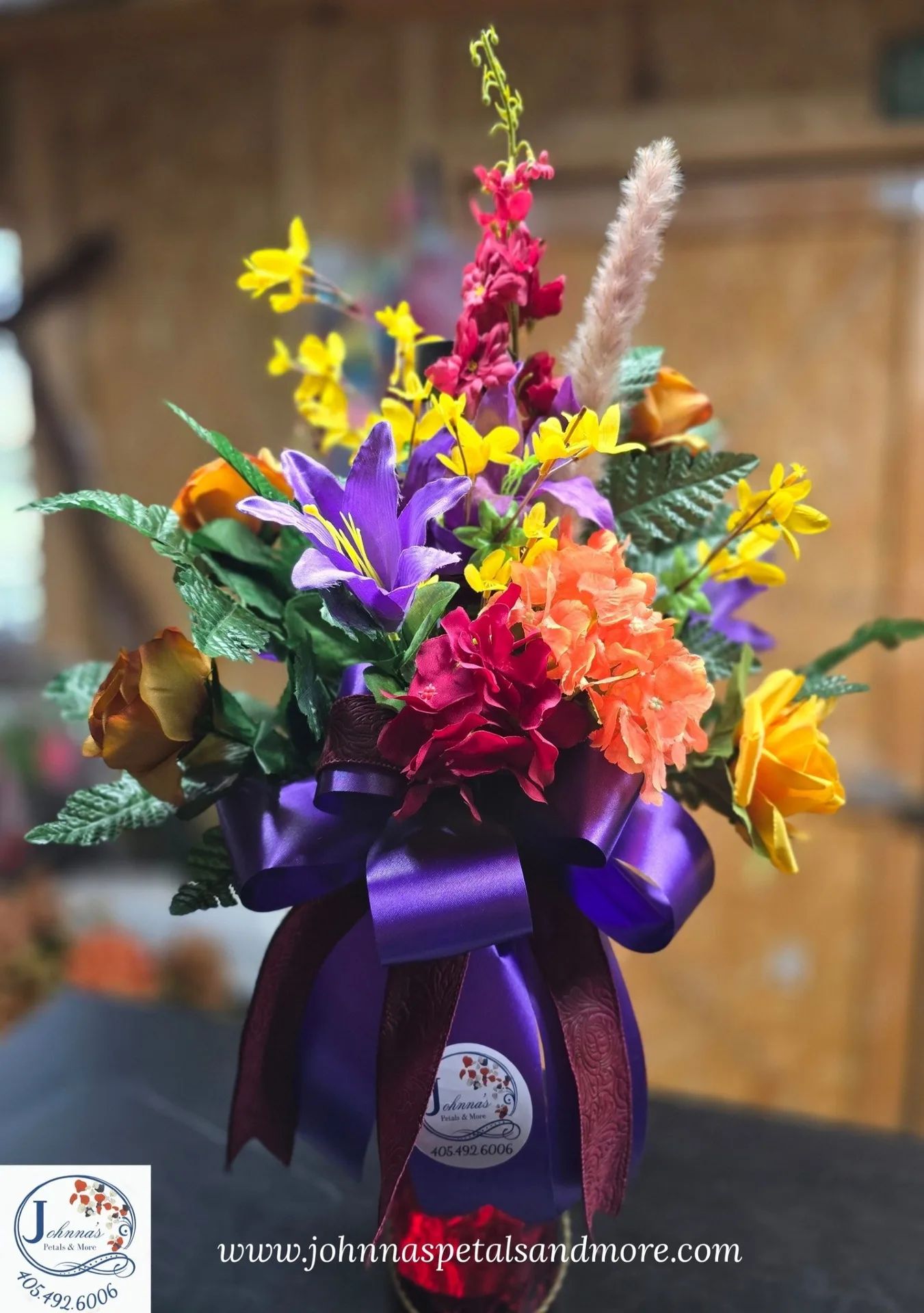'Deep Fall' Silk Cemetery Vase Insert with solar light