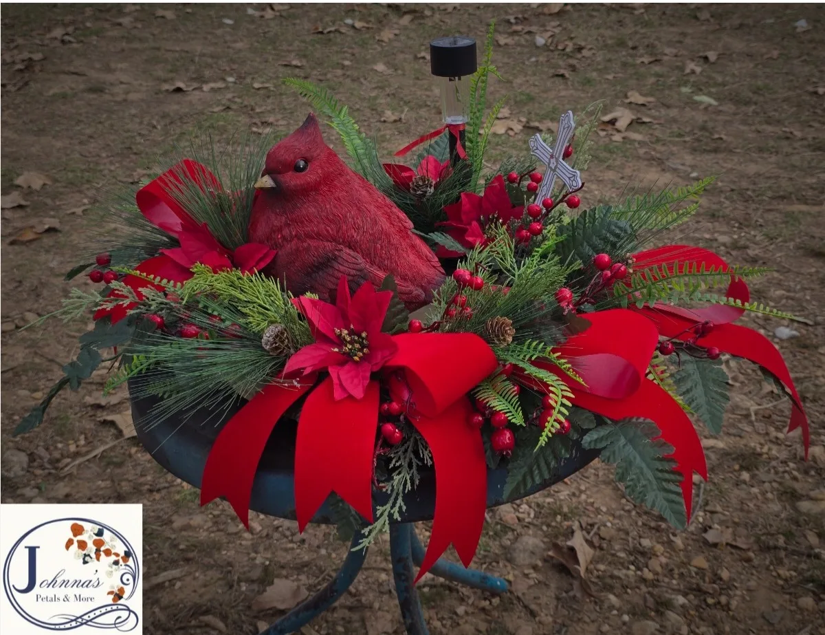 Red Bird Cemetery Spray with solar light Silk Arrangement Red Bird Cemetery Spray with solar light Silk Arrangement