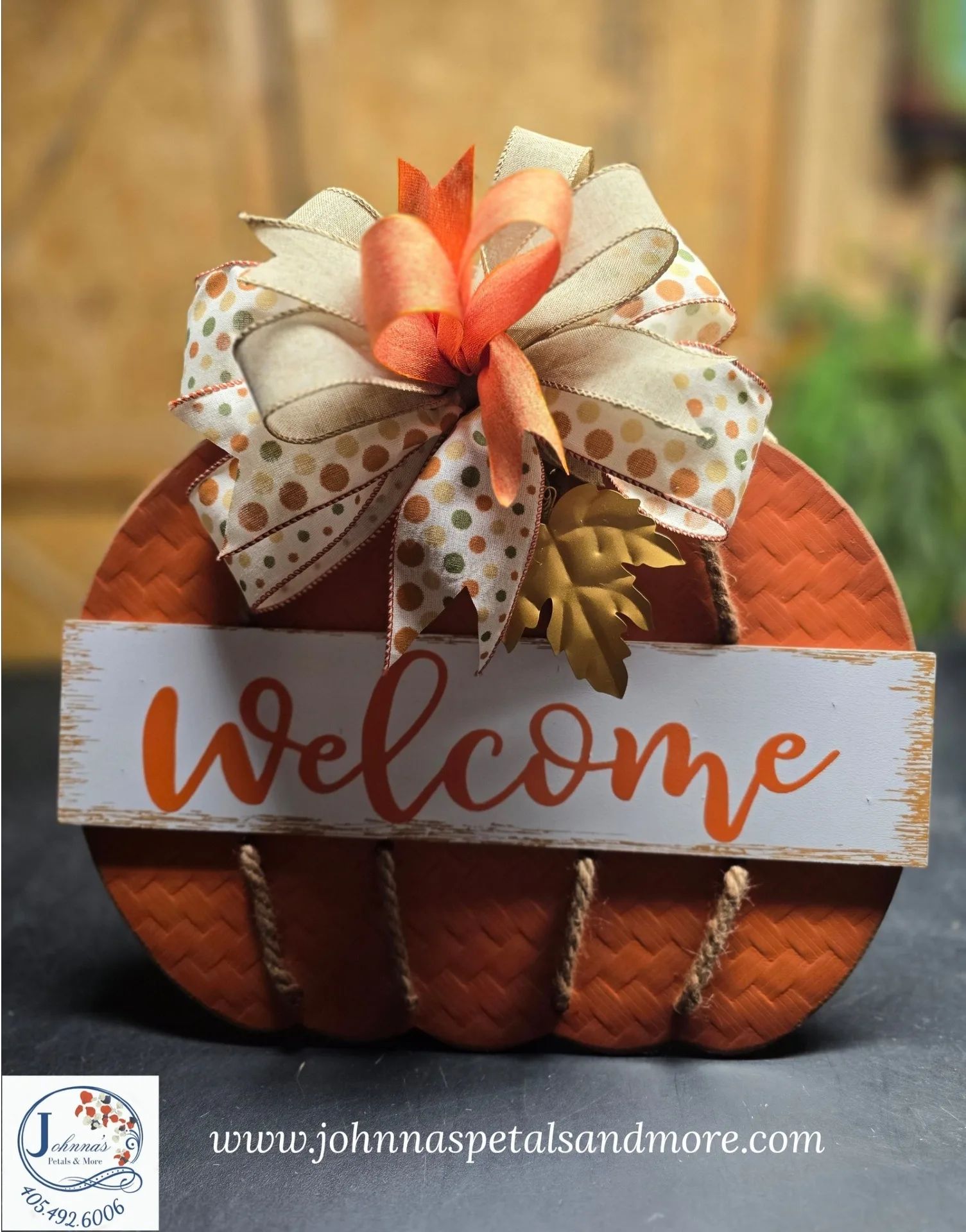 Welcome Pumpkin Door Hanger
