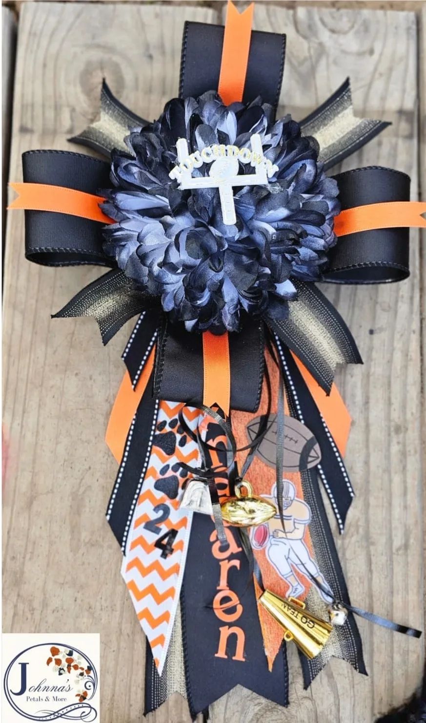 Homecoming Mum - Medium (for our littles)
