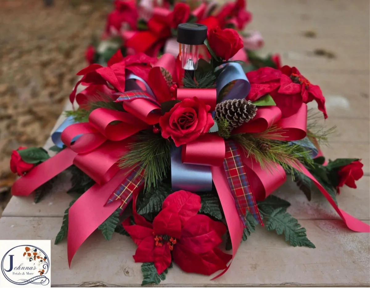 Silk Christmas Spray w/solar light Silk Arrangement Silk Christmas Spray w/solar light Silk Arrangement