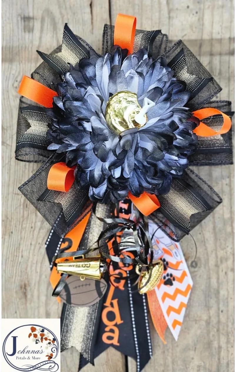 Homecoming Mum - Medium (for our littles) Homecoming Mum - Medium (for our littles)