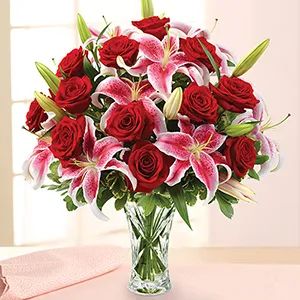 1 Dozen Red Roses with Lilies