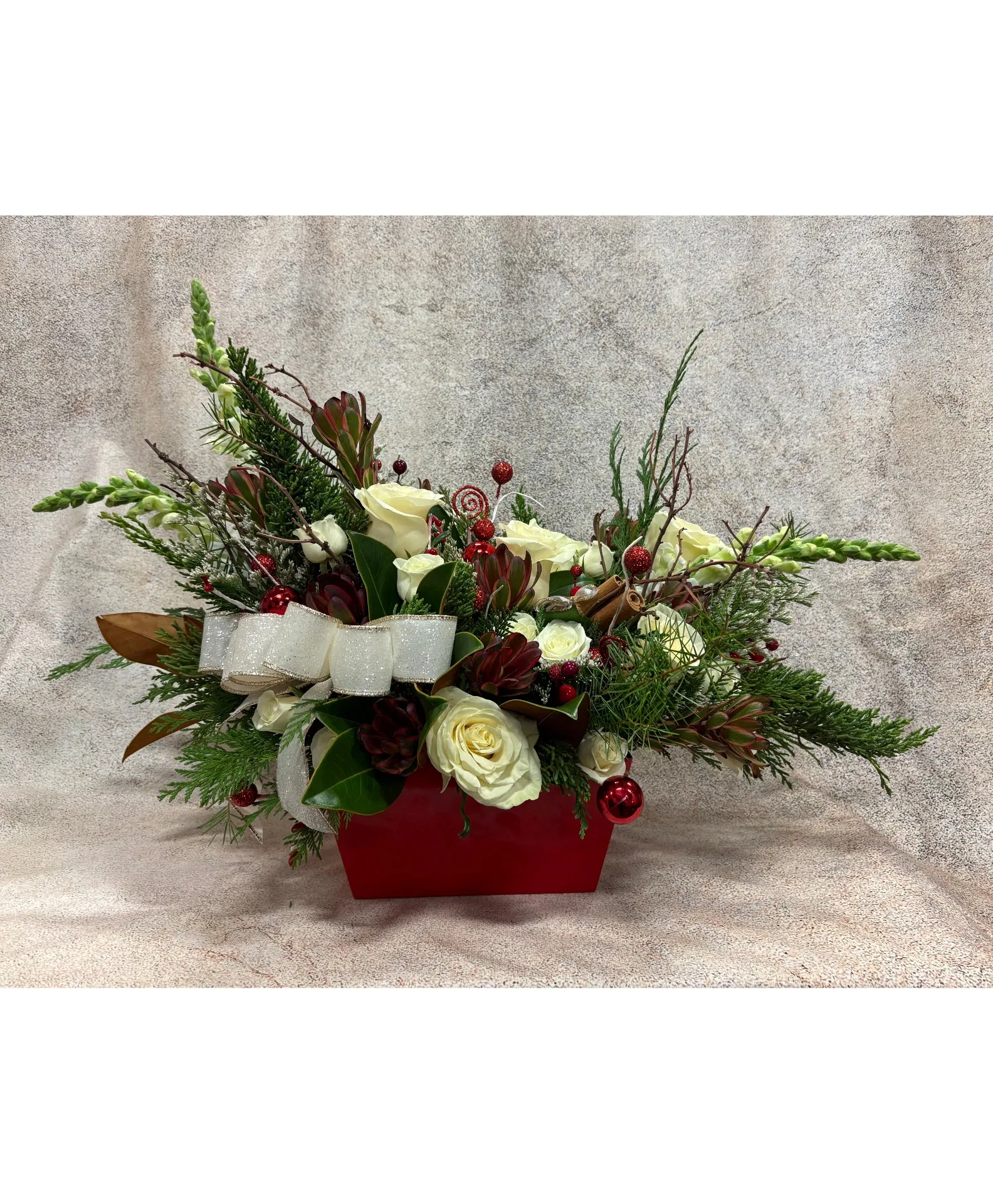 Holly Jolly Blooms Holly Jolly Blooms