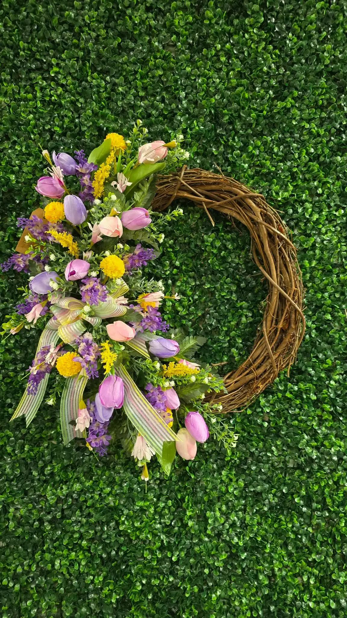 Spring Wreath Silk Tulips Spring Wreath Silk Tulips