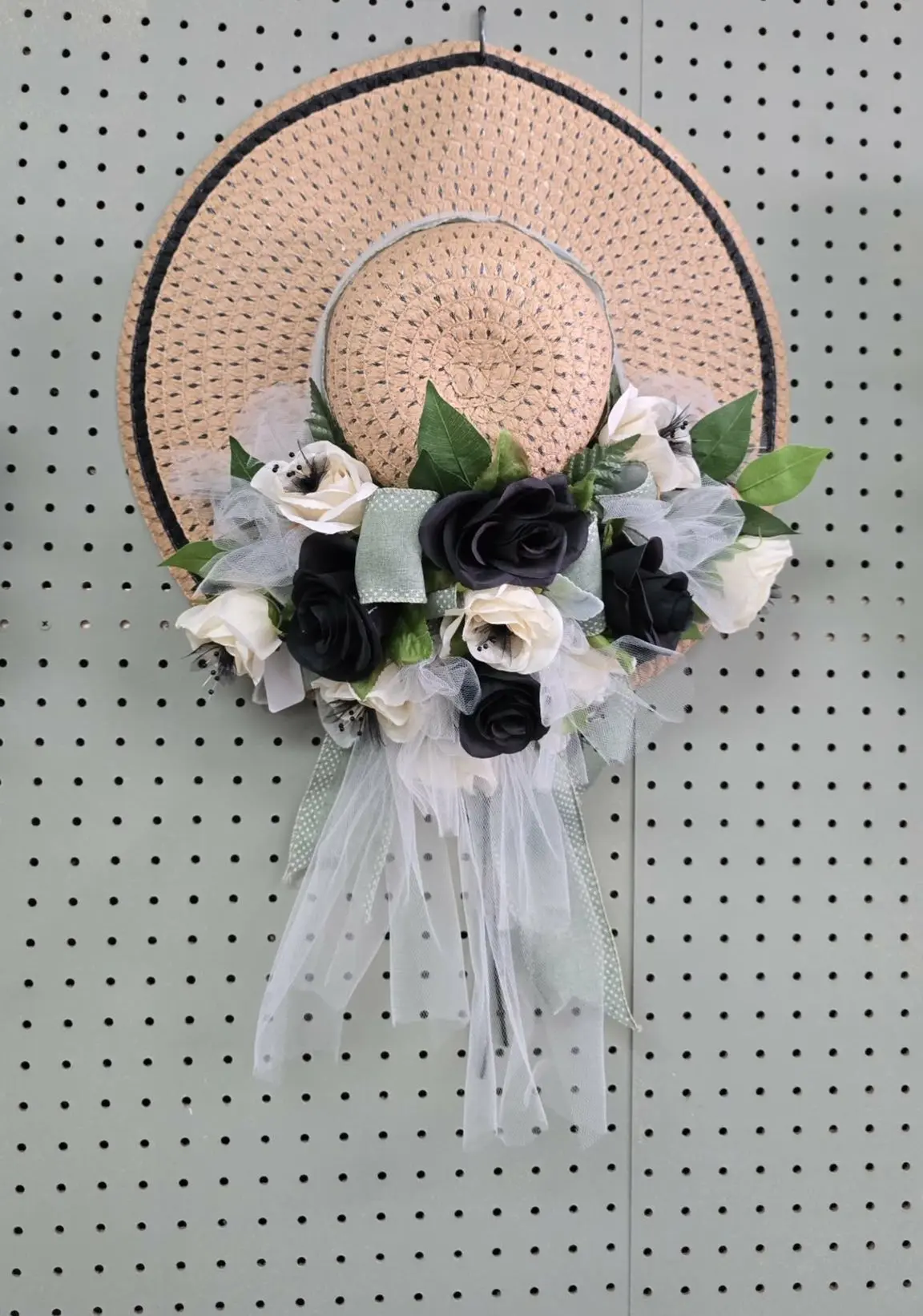 Green hat Silk Arrangement Green hat Silk Arrangement