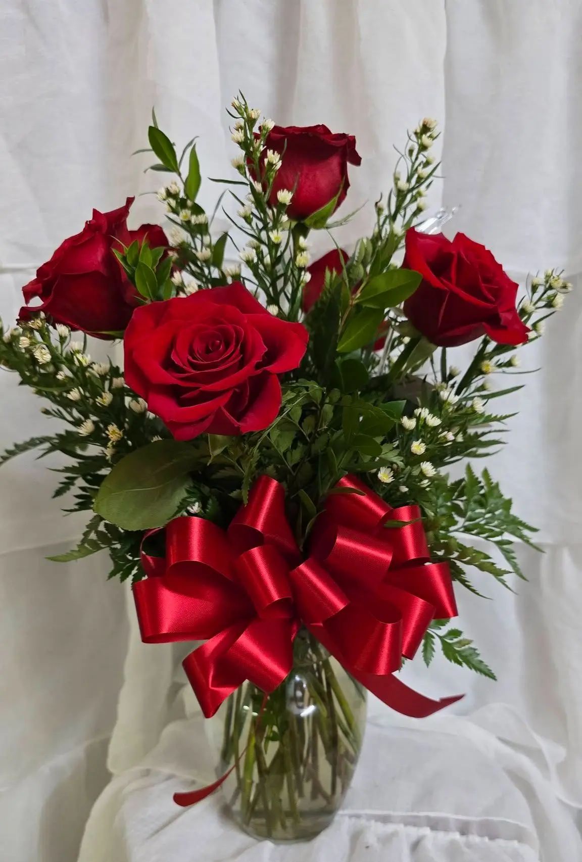 Roses 3 - 6 -  9 -12 In Vase