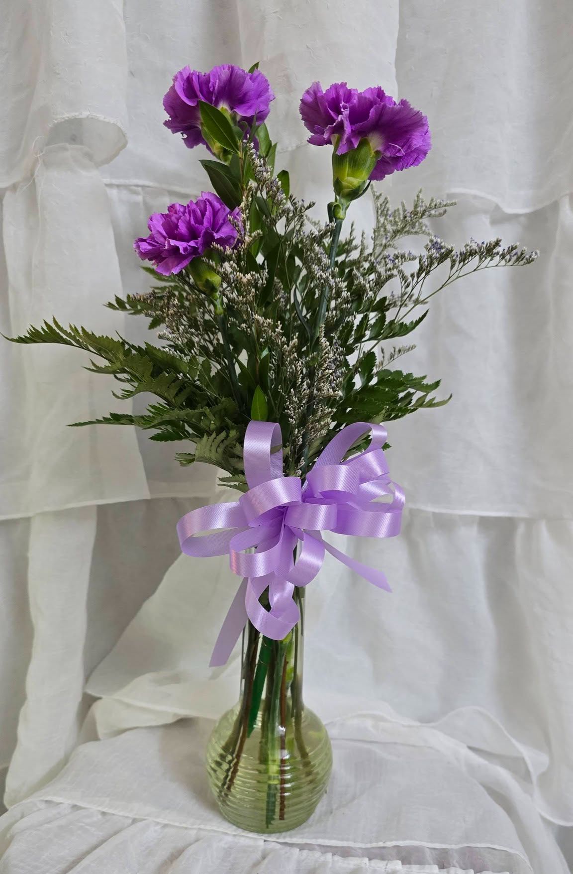 Carnation in Vase 1 - 2 - 3 Carnation in Vase 1 - 2 - 3