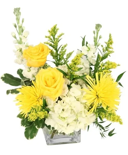 Golden Surprise Vase Arrangement Golden Surprise Vase Arrangement