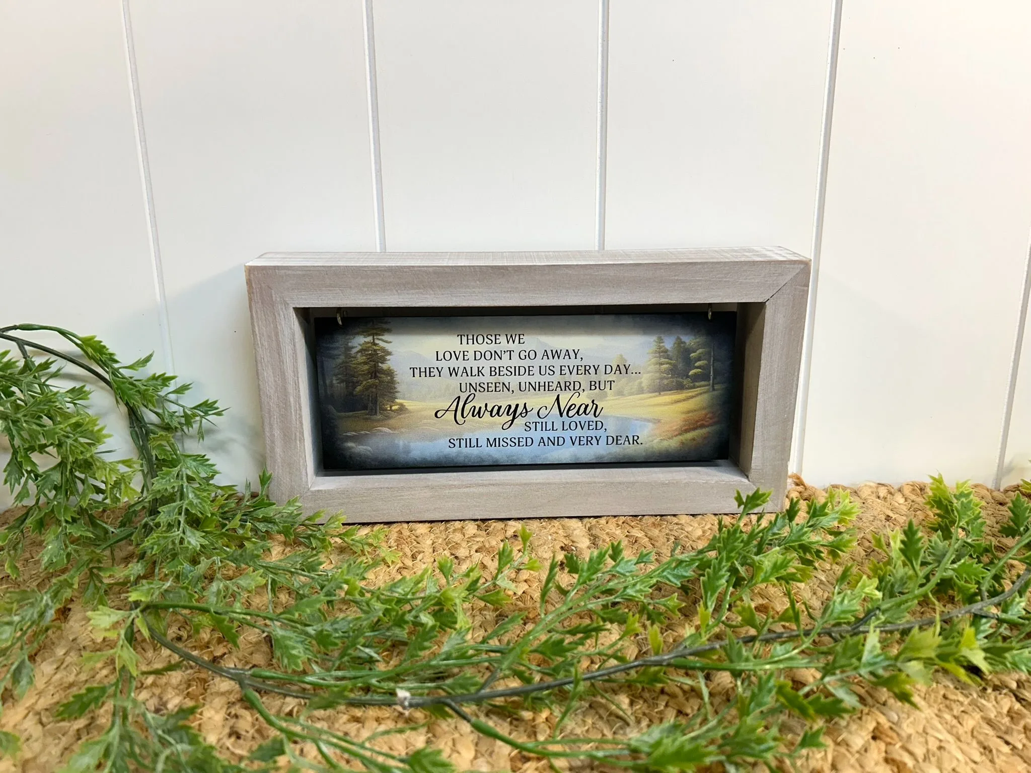 Always Near Framed Message Bar Always Near Framed Message Bar