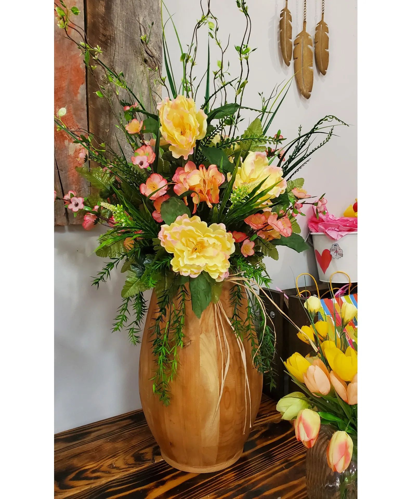 Wood vase arrangement silk flower