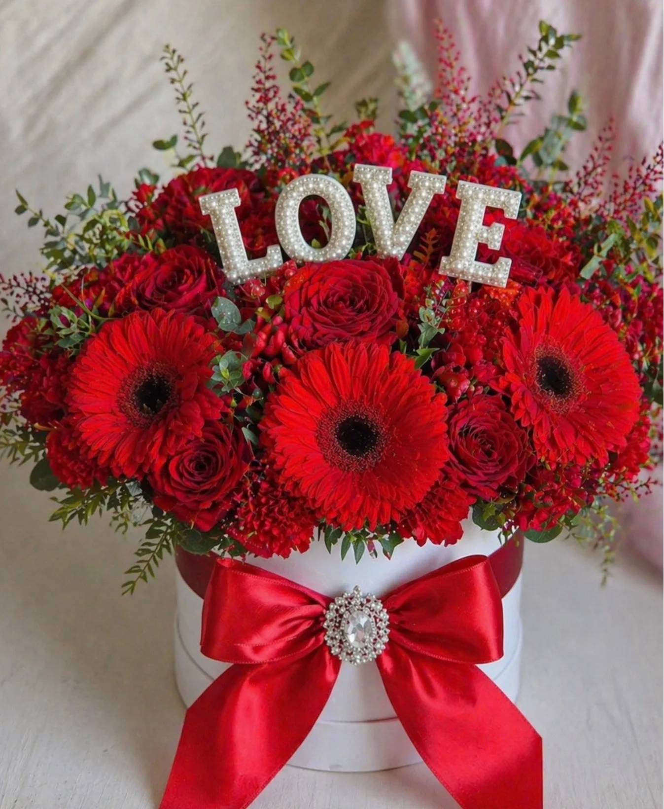 Scarlet Love Mother’s Day / Love Scarlet Love Mother’s Day / Love