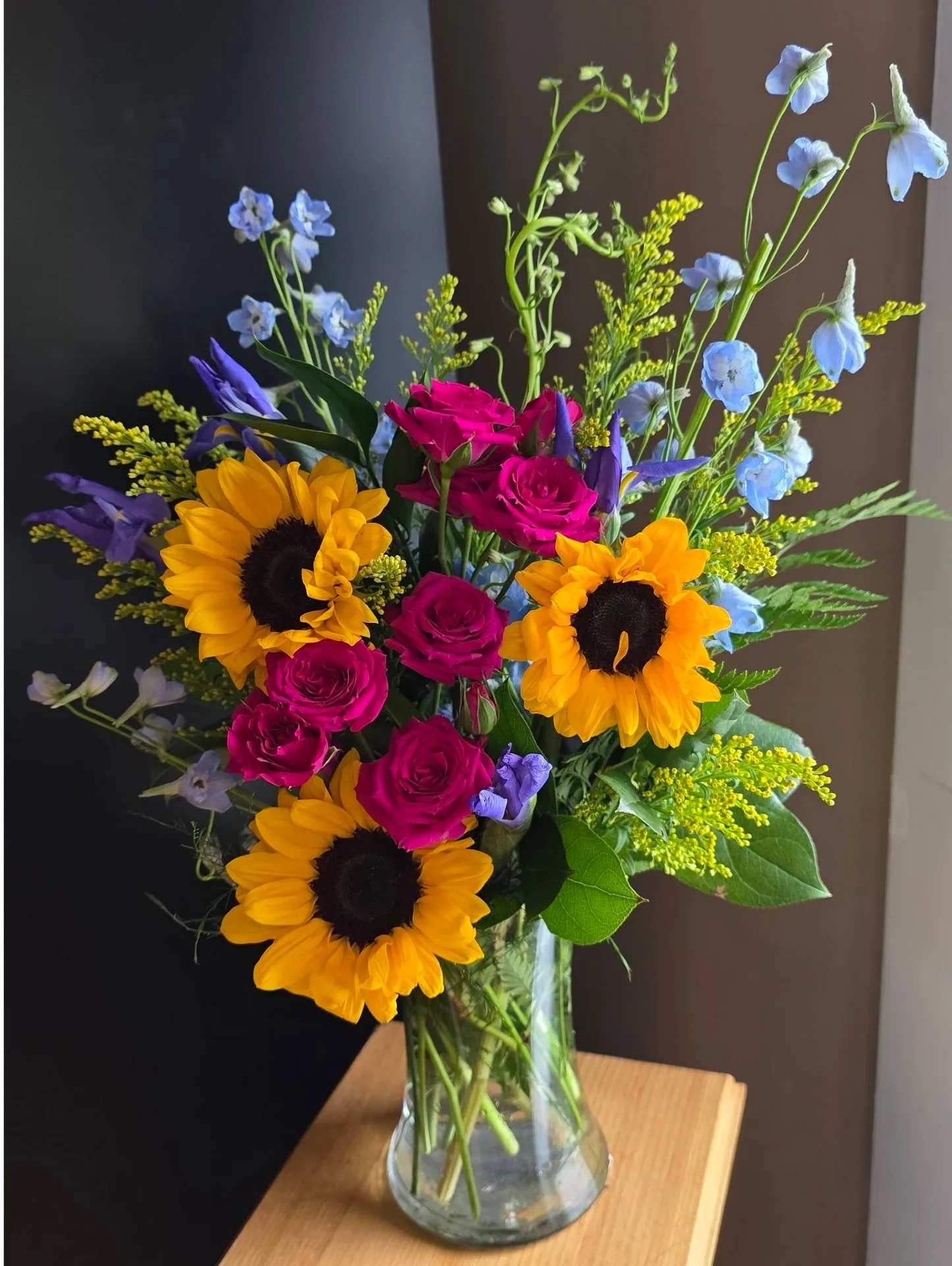 Bring on Summer Floral Design Bring on Summer Floral Design