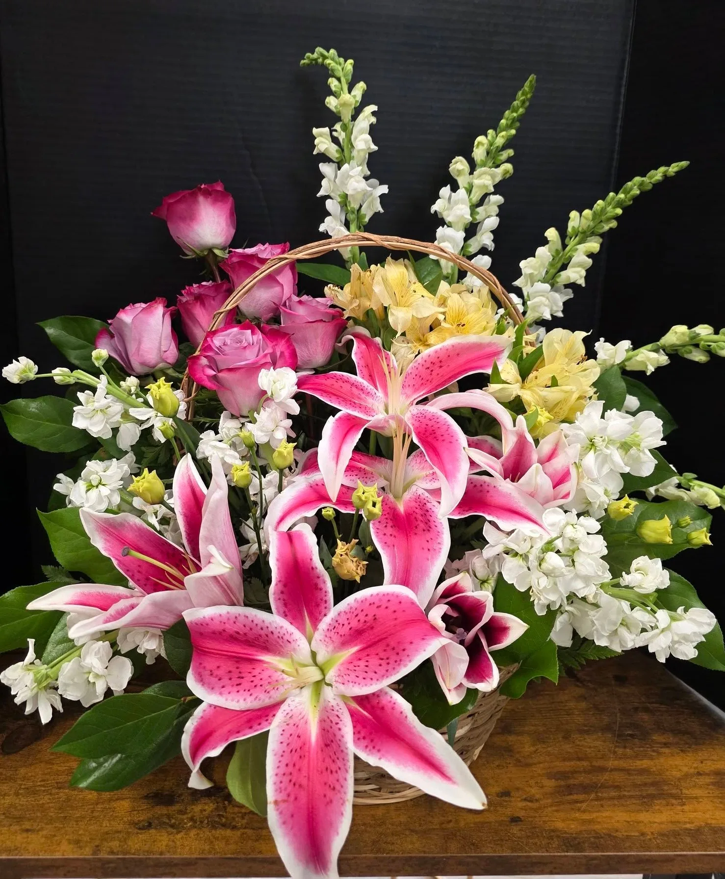 Flower Basket Floral Design Flower Basket Floral Design