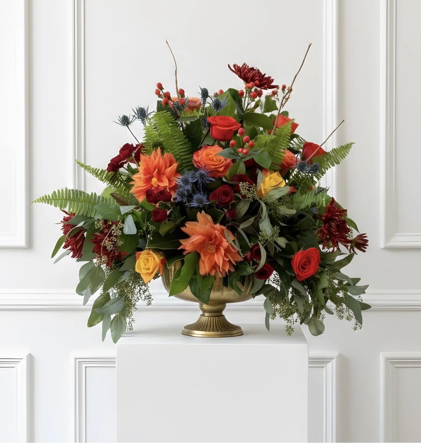 Regal Remembrance Large Gold Compote Design