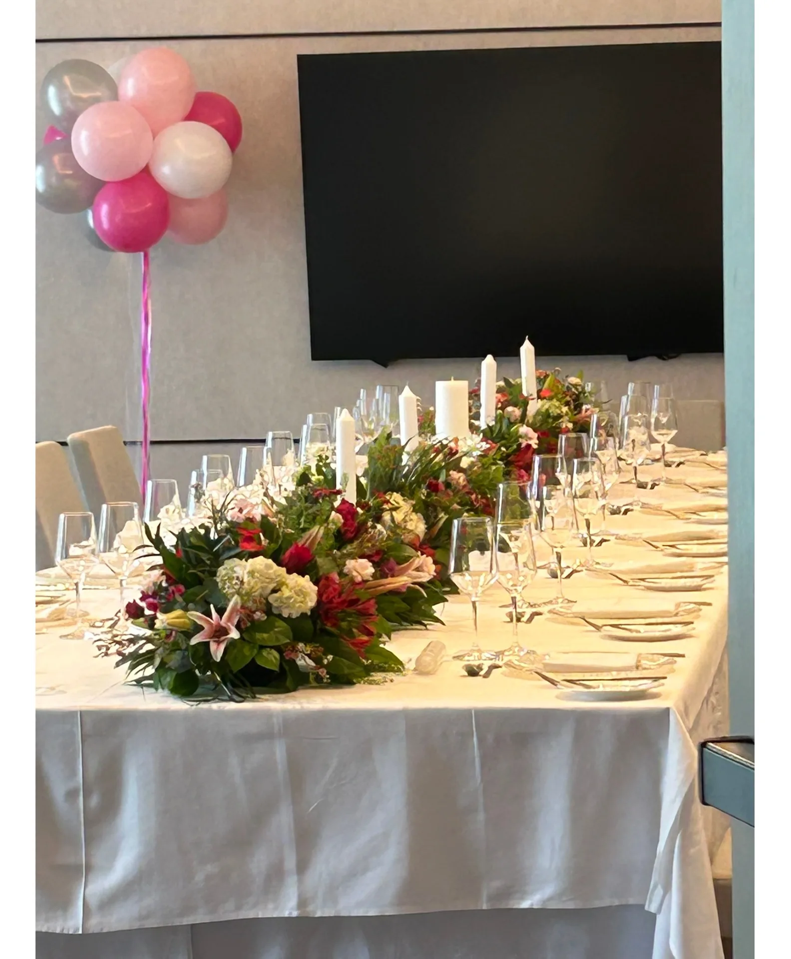 Event Centerpiece Designer's Choice to be discussed Event Centerpiece Designer's Choice to be discussed