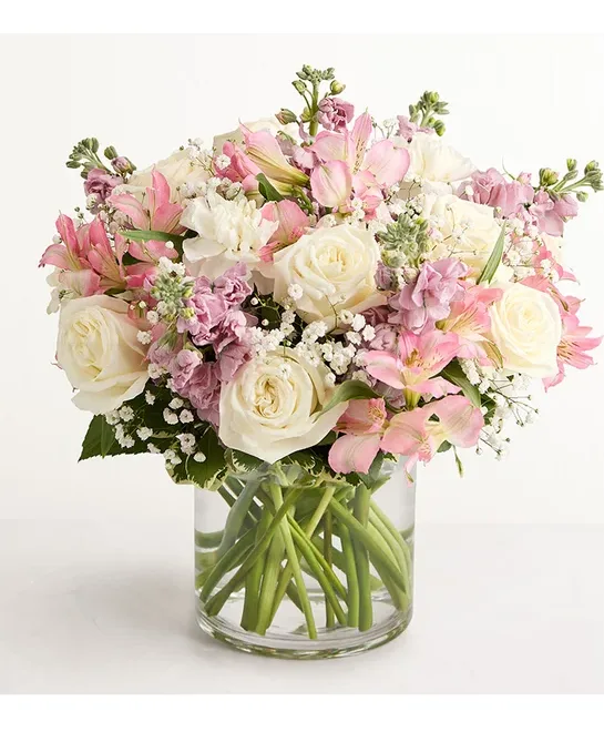 Elegant Blush Bouquet Flower Arrangement Elegant Blush Bouquet Flower Arrangement