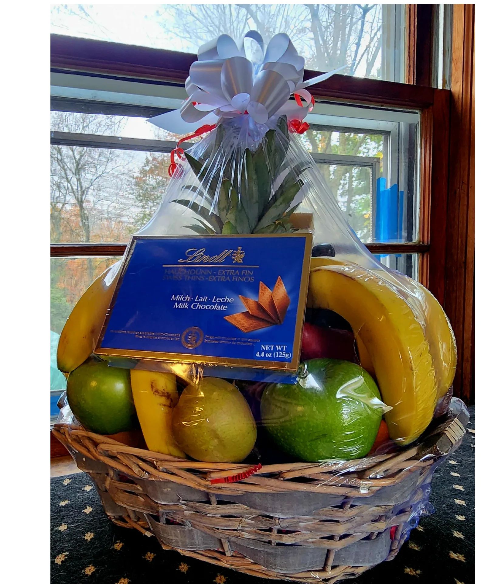 Fruit basket
