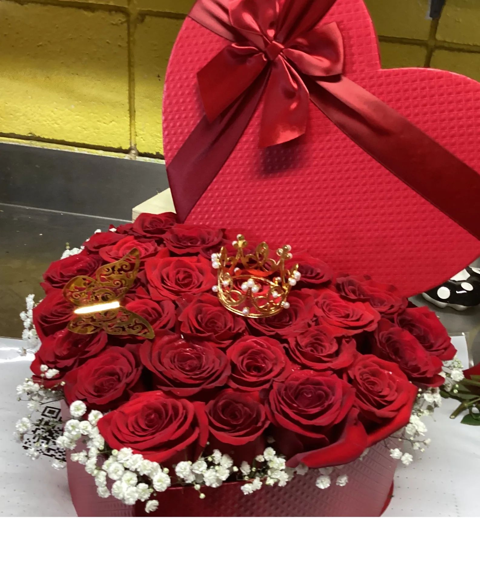 Heart shape rose Love/aniversary