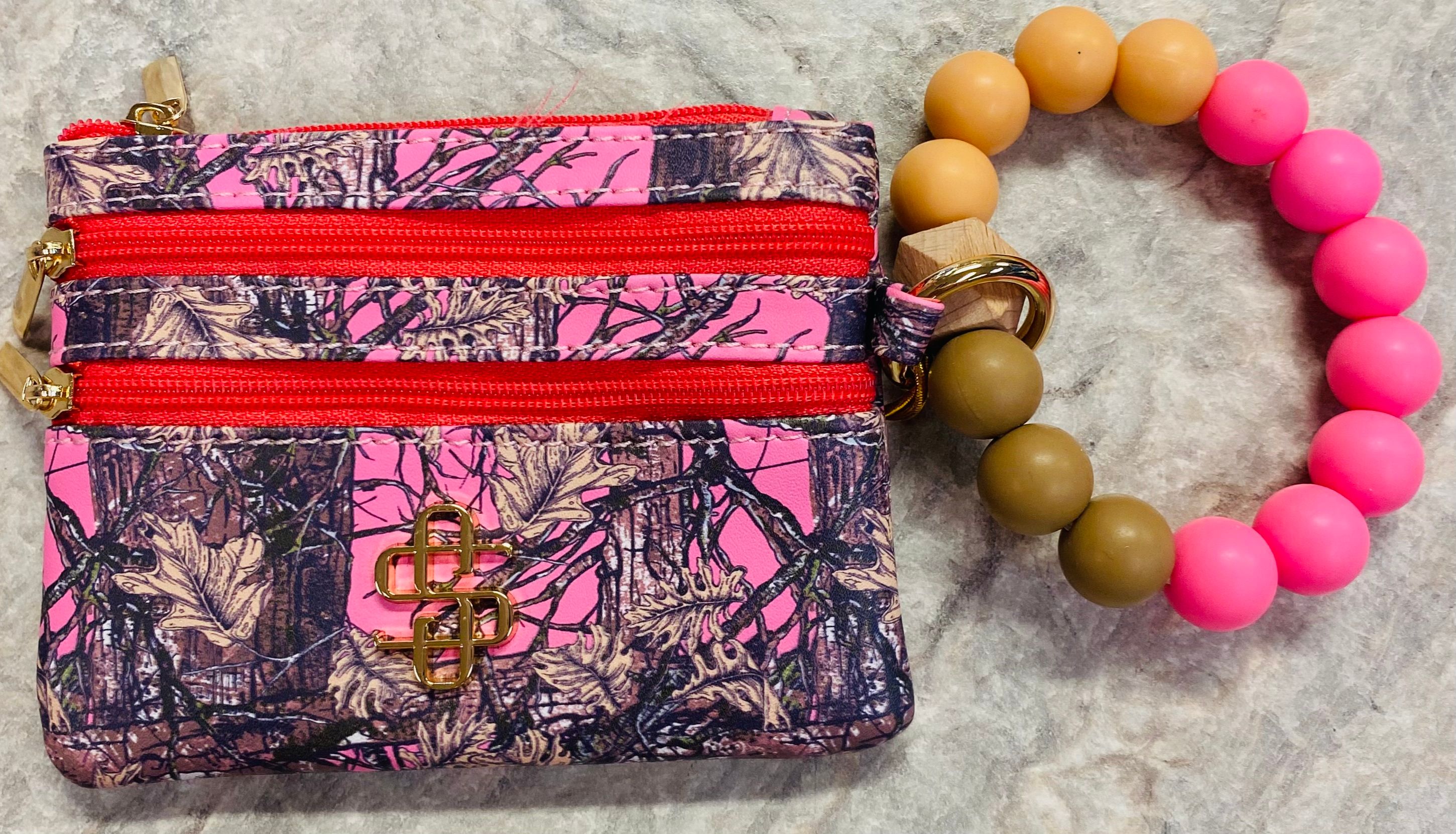 Simply Southern Camouflage Beaded Bracelet Keychain Wallet