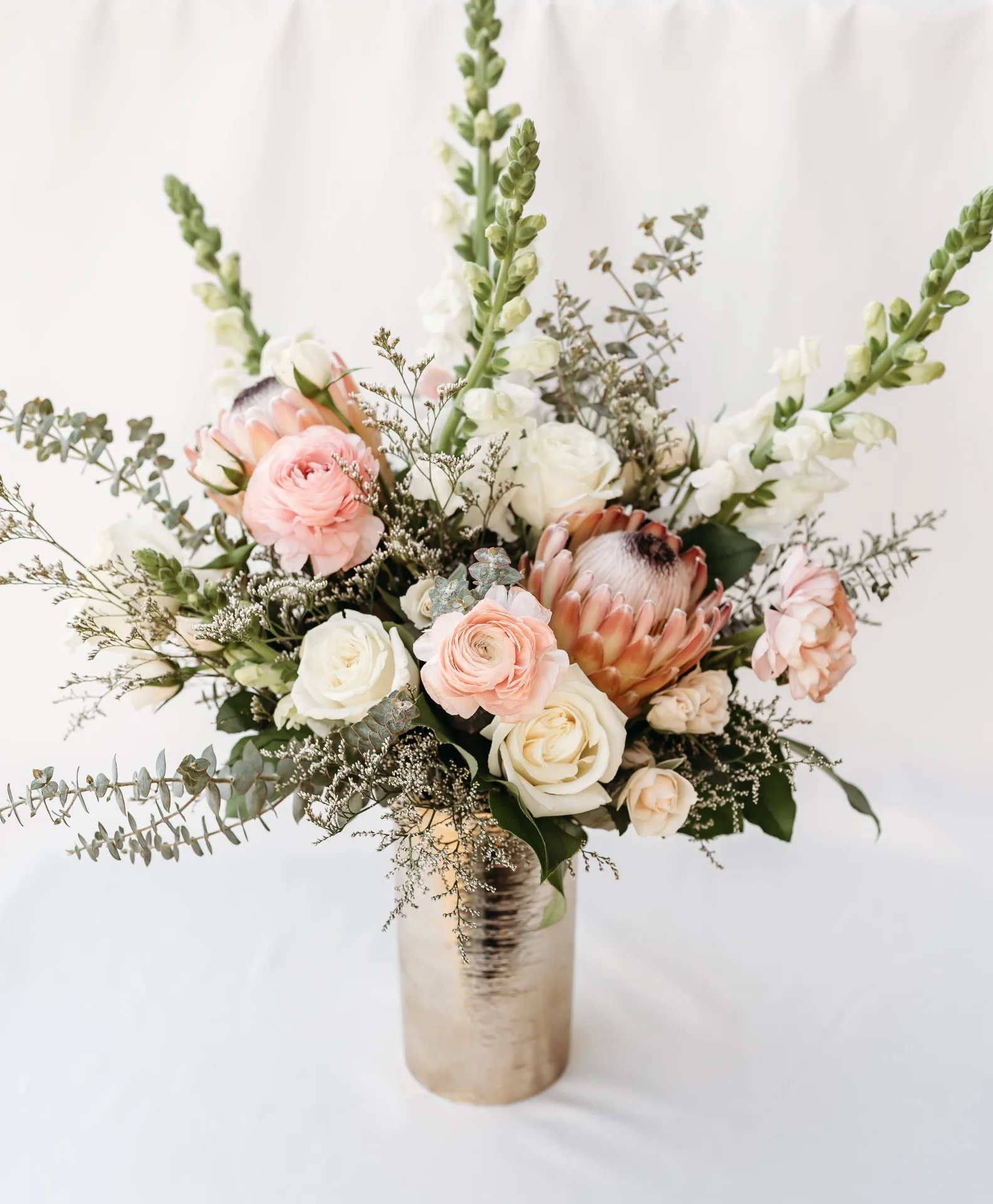 Sugar Plum Blossoms Vase Arrangement Sugar Plum Blossoms Vase Arrangement